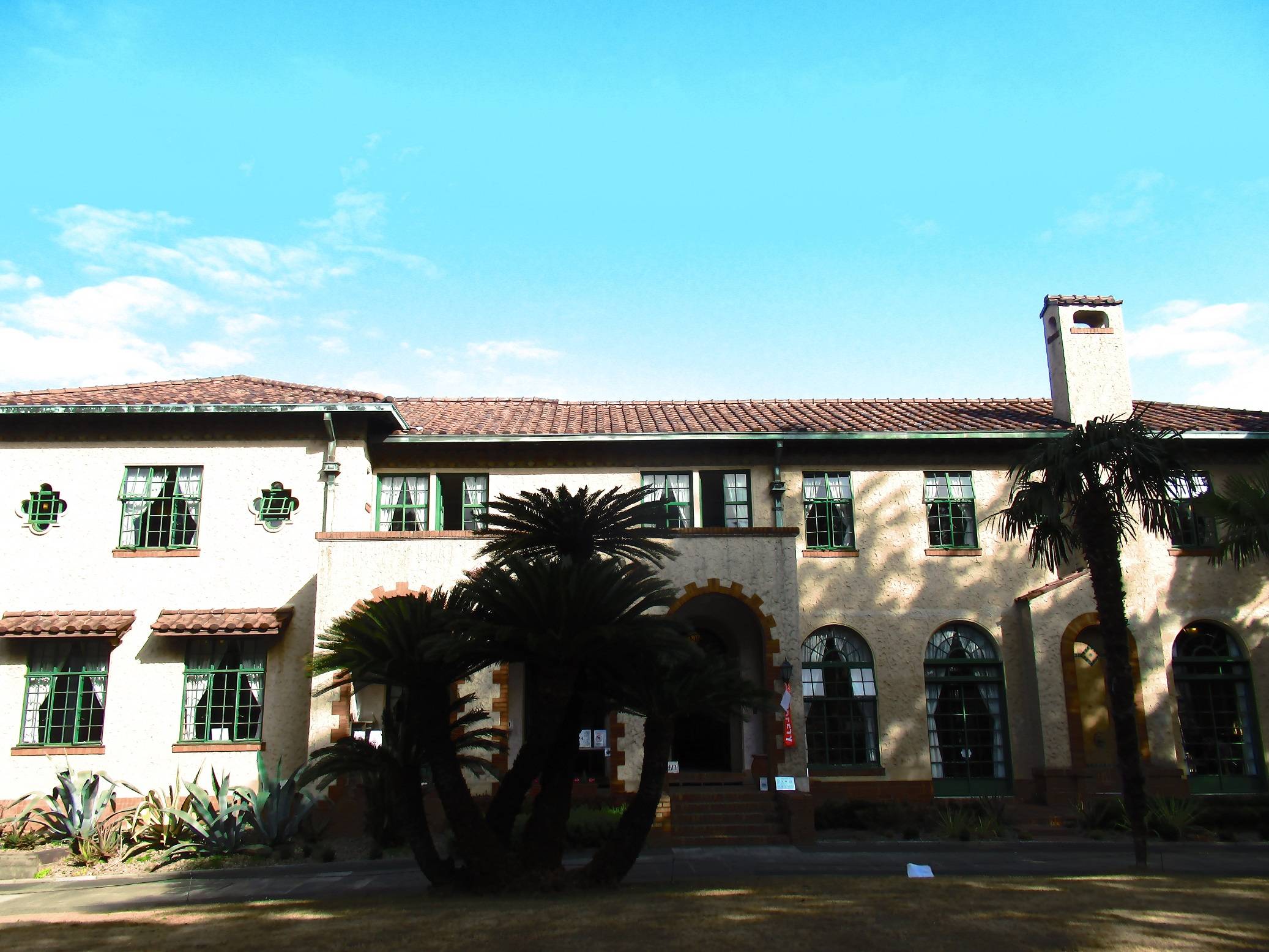 0301【ベーリック・ホール】 外観.JPG