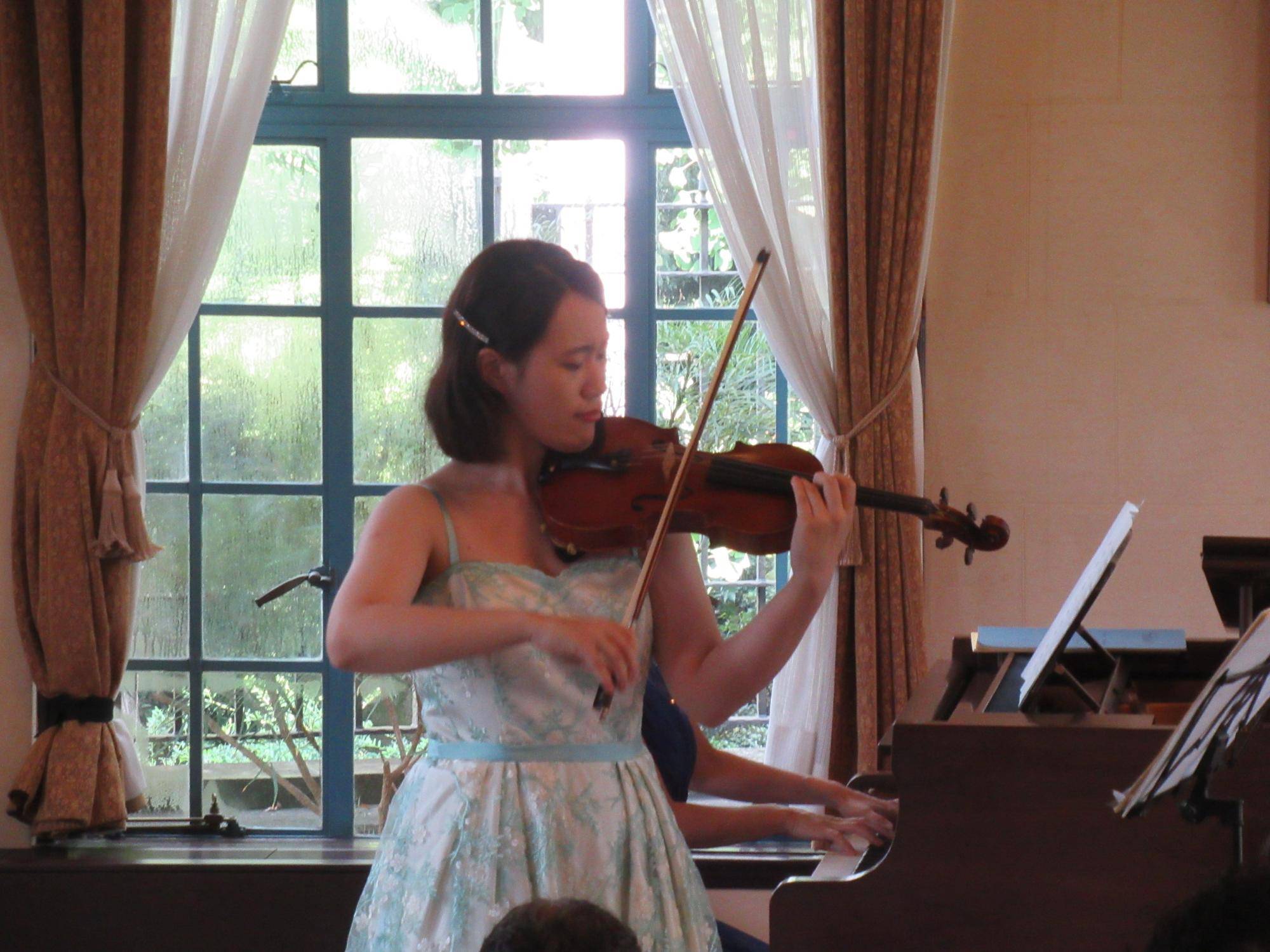 0916【ベーリック】リビングコンサート (1).JPG