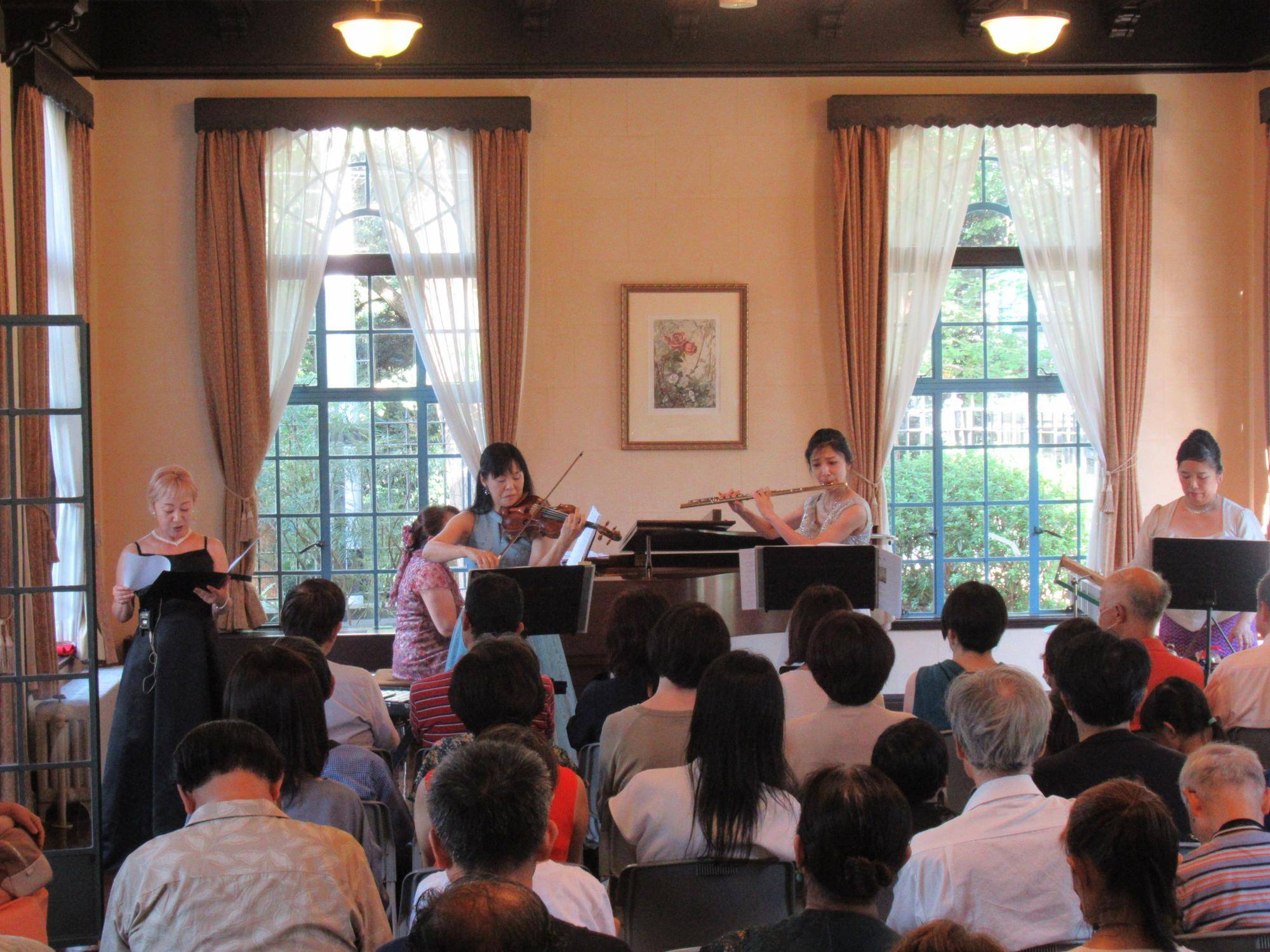 【ベーリック】ボランティアコンサート_アンサンブルフロリレージュ (5).JPG