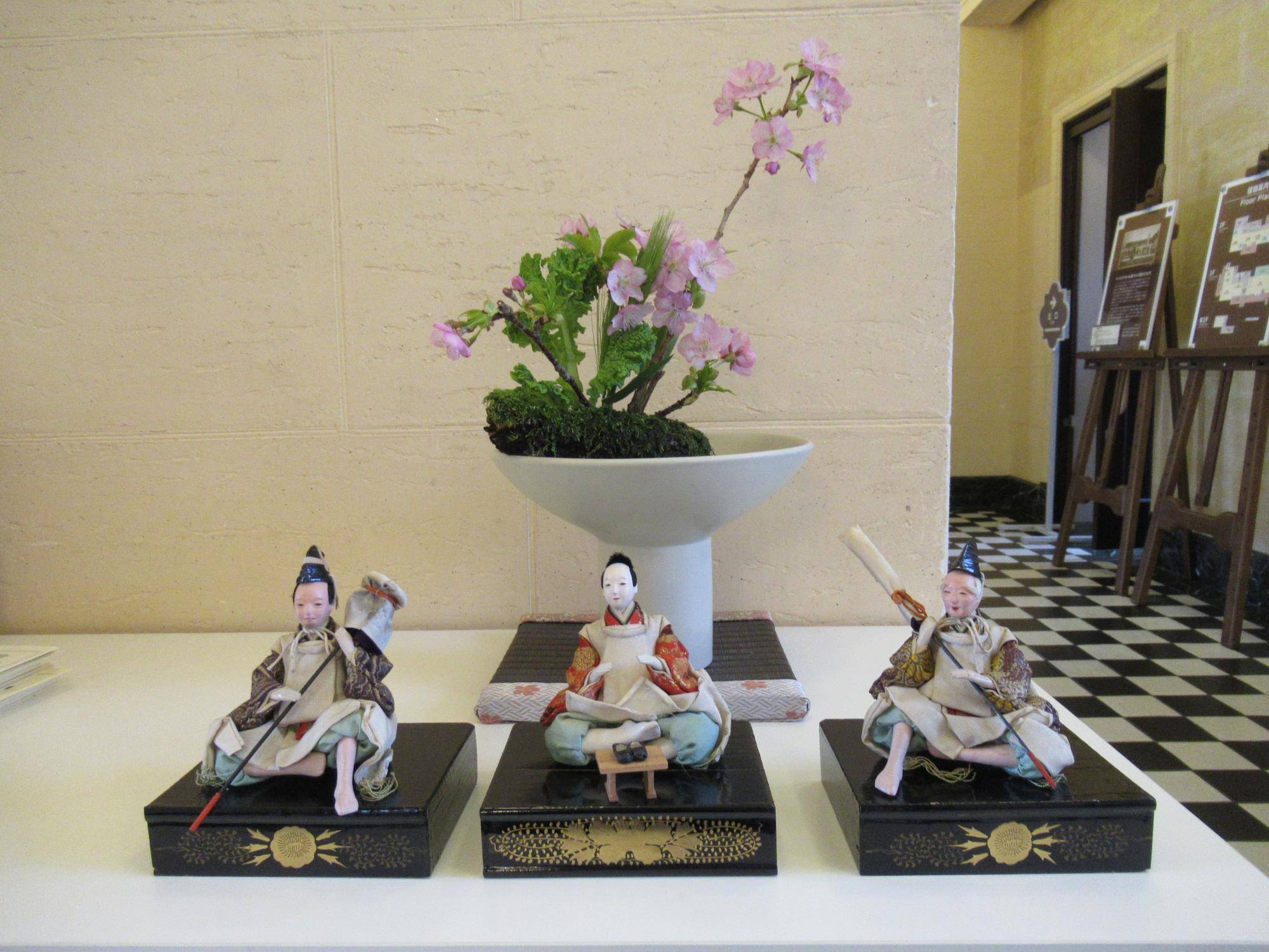 【ベーリック】桃の節句 (玄関) (2).JPG