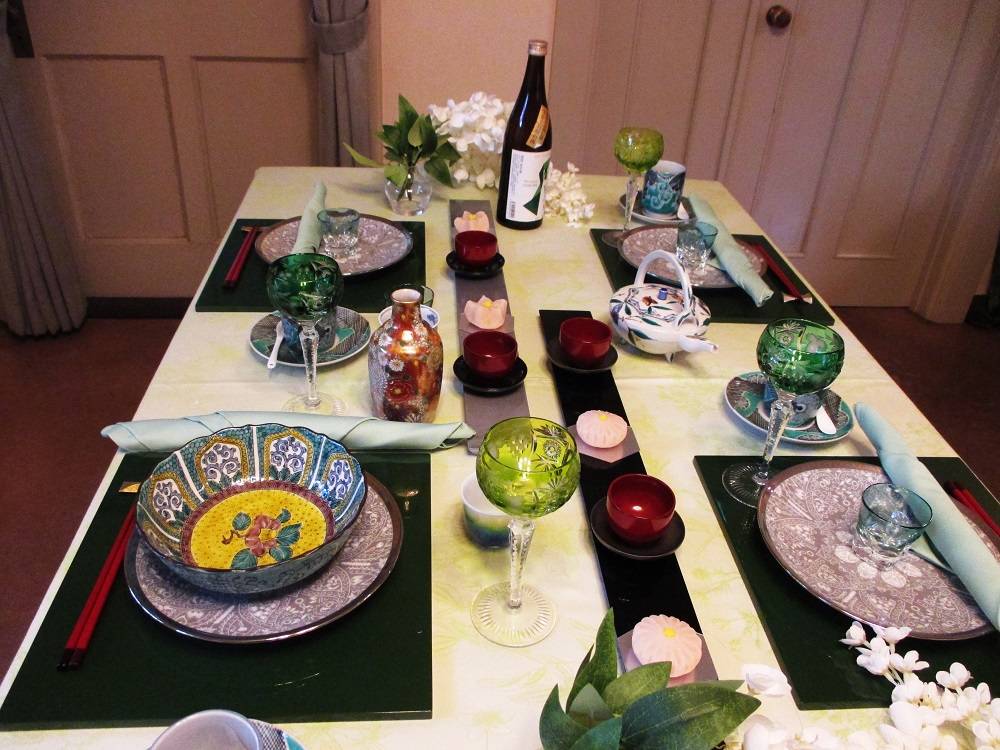 0611 234 ⑥ 花と器.jpg