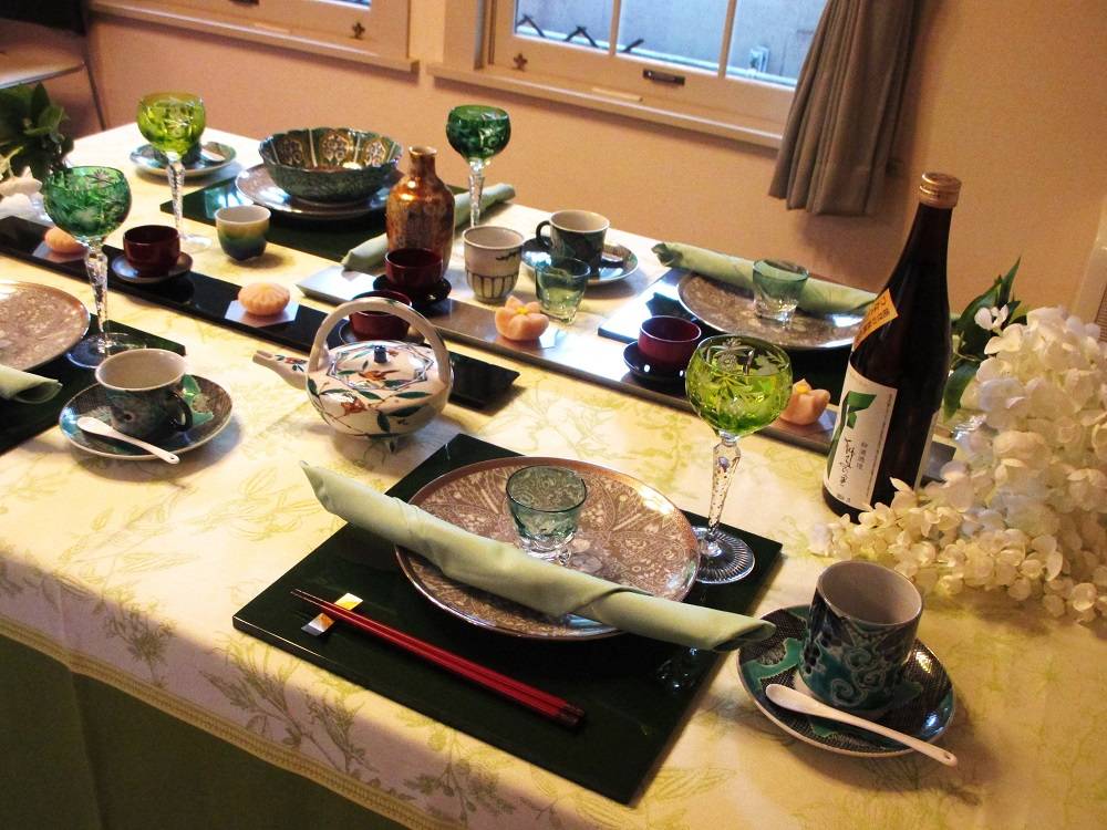 0611 234 ② 花と器.jpg