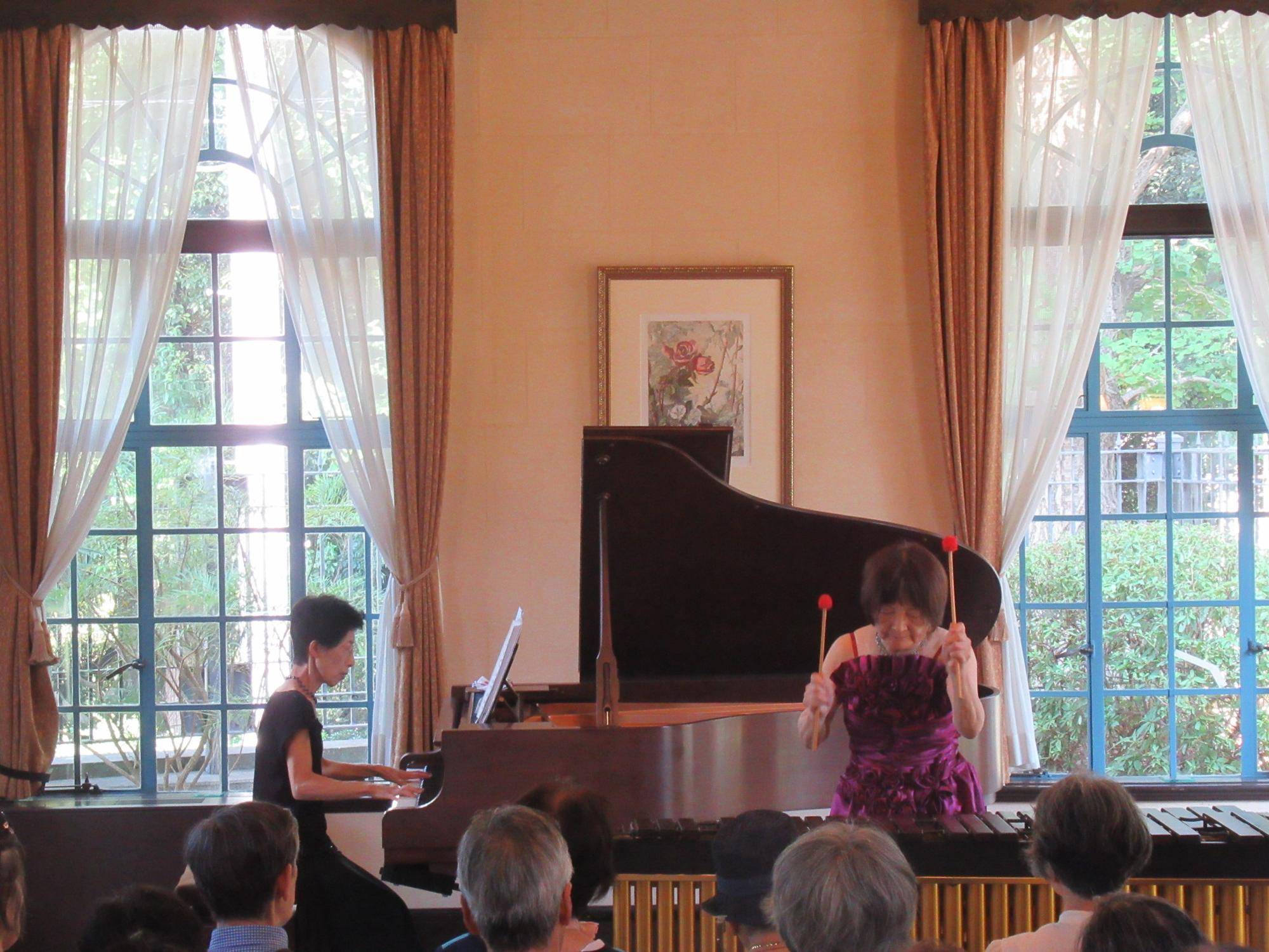 0824【ベーリック】ボランティアコンサート (2).JPG