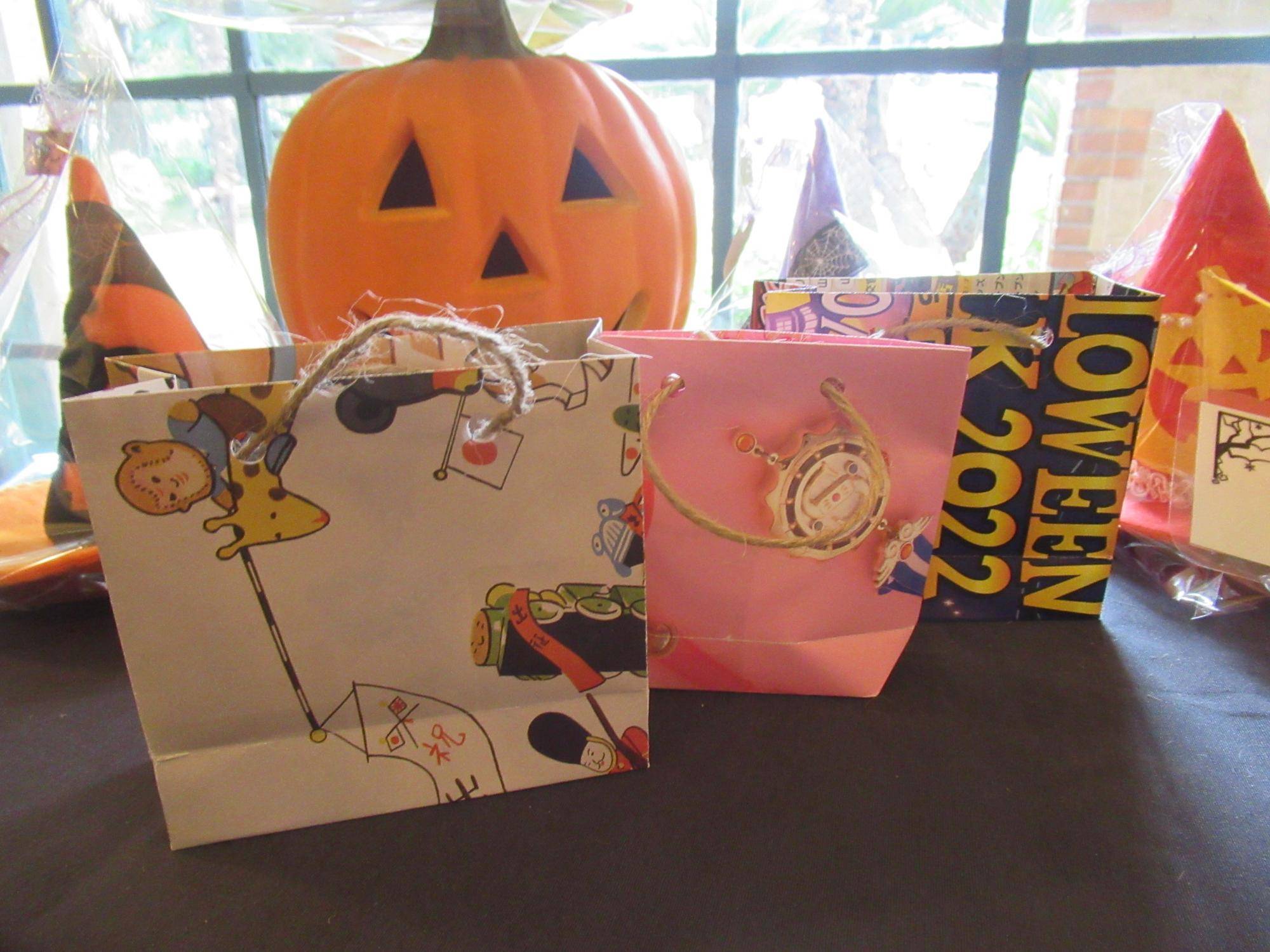 【ベーリック】ハロウィンラッピング袋.JPG