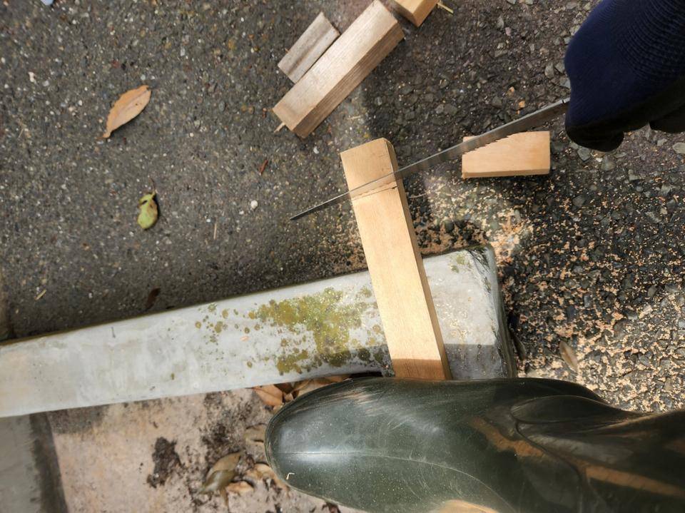 ②木材を切っていく.jpg
