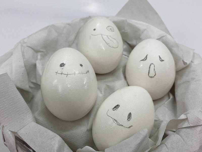 万騎が原『飼育員さんといっしょ～2021ハロウィン～』 「色々な表情のたまごおばけ」.jpg