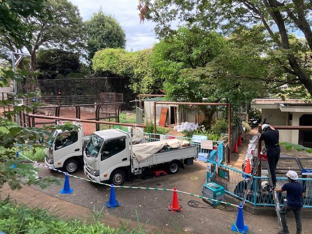 日除けと支柱のご寄付を頂きましたの写真