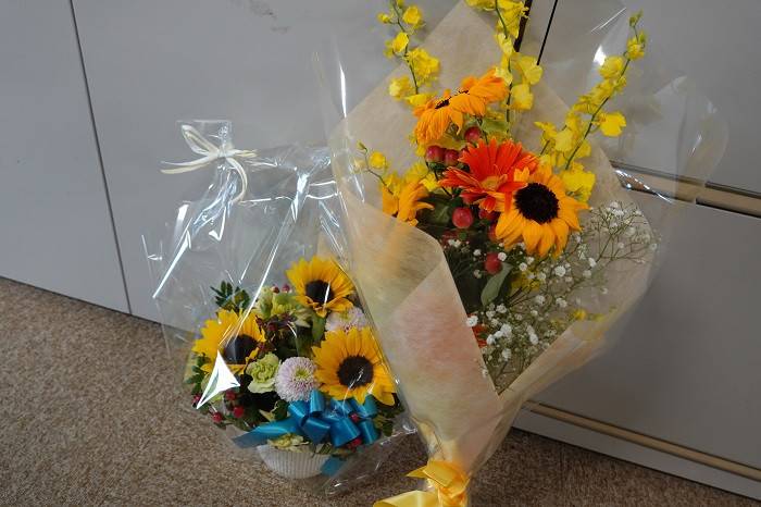 1 お花頂きました.jpg