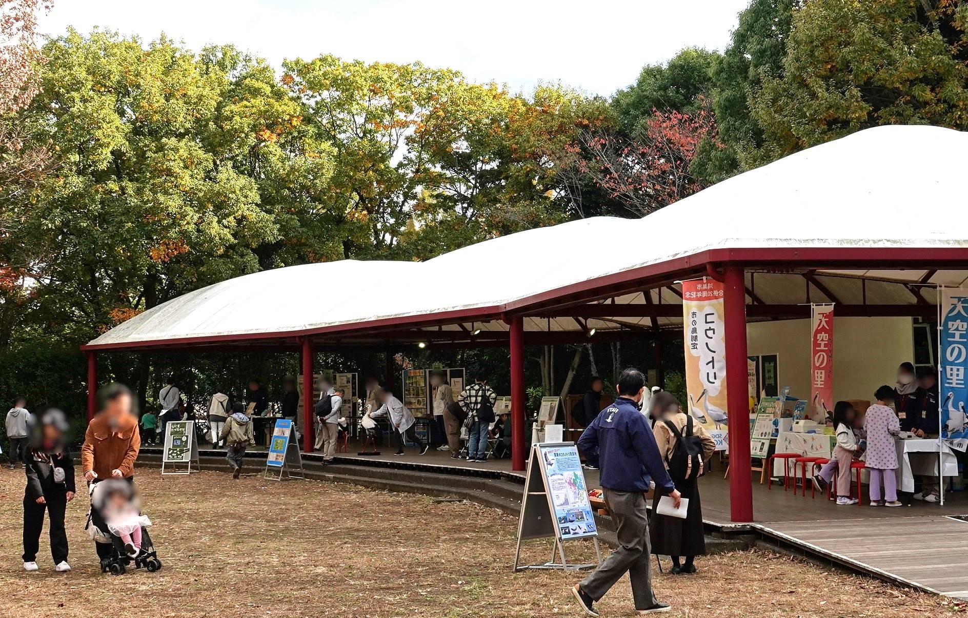 コウノトリまつりinズーラシアを開催しました。1-2(開催会場の様子).jpg
