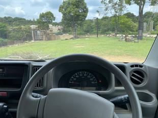 草原エリアの中から動物を見てみよう