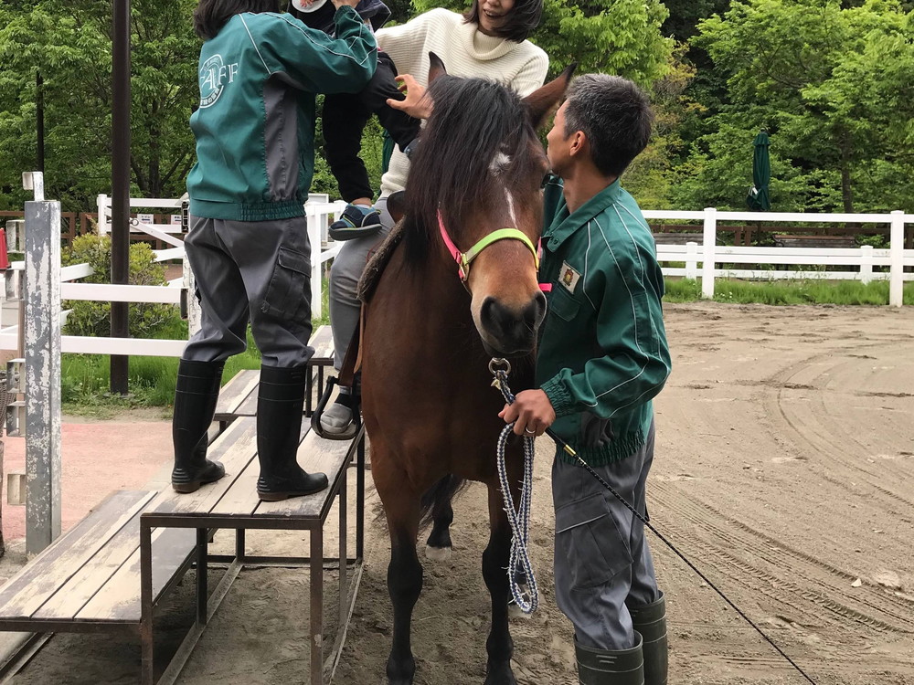 ぱかぱかブログ2018騎乗トレ 二人乗り3.jpg